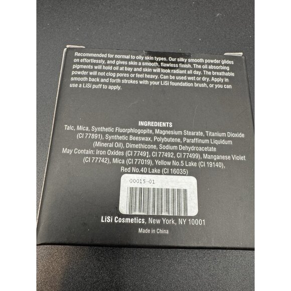 NEW Lisi Cosmetics Cashmere Veil Pressed Powder Foundation #01 Sealed SHIPS FREE - Picture 3 of 4
